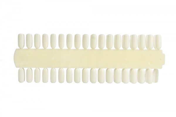 Палітра пряма для лаків на 36 кольорів біла 1 шт - фото . Купити з доставкою в інтернет магазині Dlx.ua.